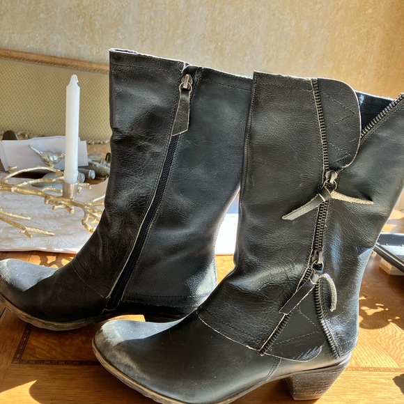 Trade listing for @sombodyshotmom - Picture 6 of 9